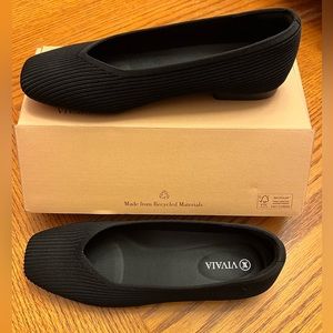 VIVAIA Margot Square Toe Flats sz 7 brand new in box never worn.